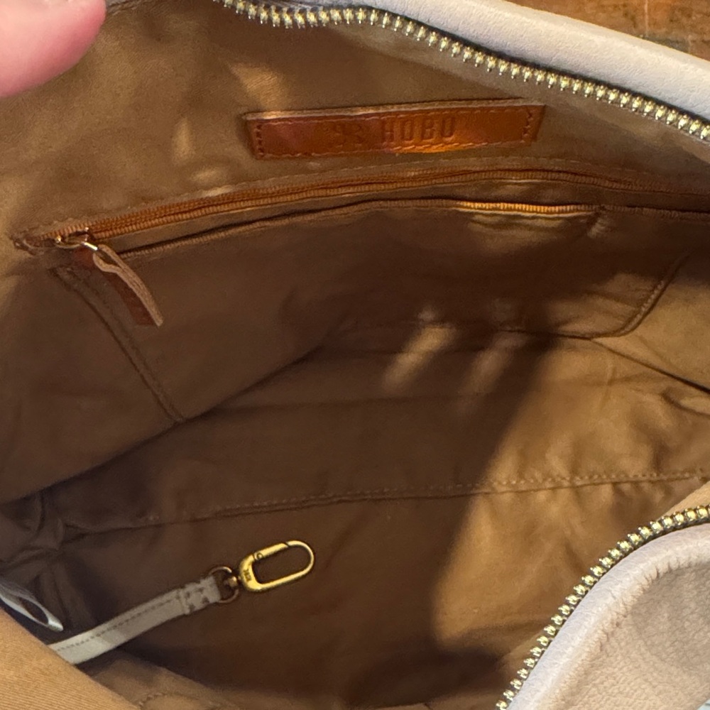 NWT HOBO Pink and Cream Women's Bag (CLSH) - Picture 11 of 16